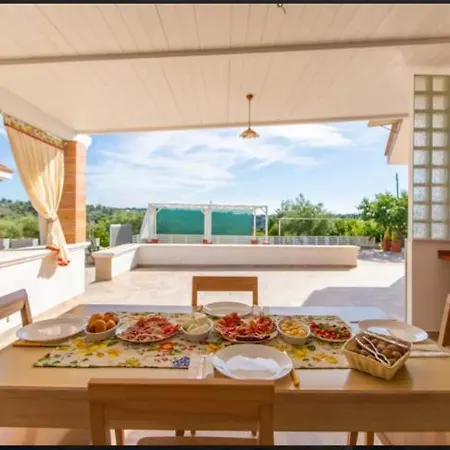 Country house Dimora Sweet Con Piscina - *