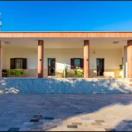 Dimora Sweet Con Piscina - Country house